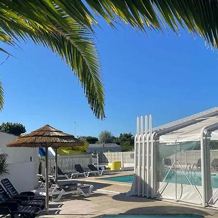 Mobil-home Avec Terrasse Pour 5 Personnes A - Api-1-52-987 Campsite Saint-Pierre-d'Oleron